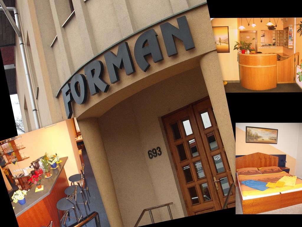 Hotel Forman Mladá Boleslav エクステリア 写真