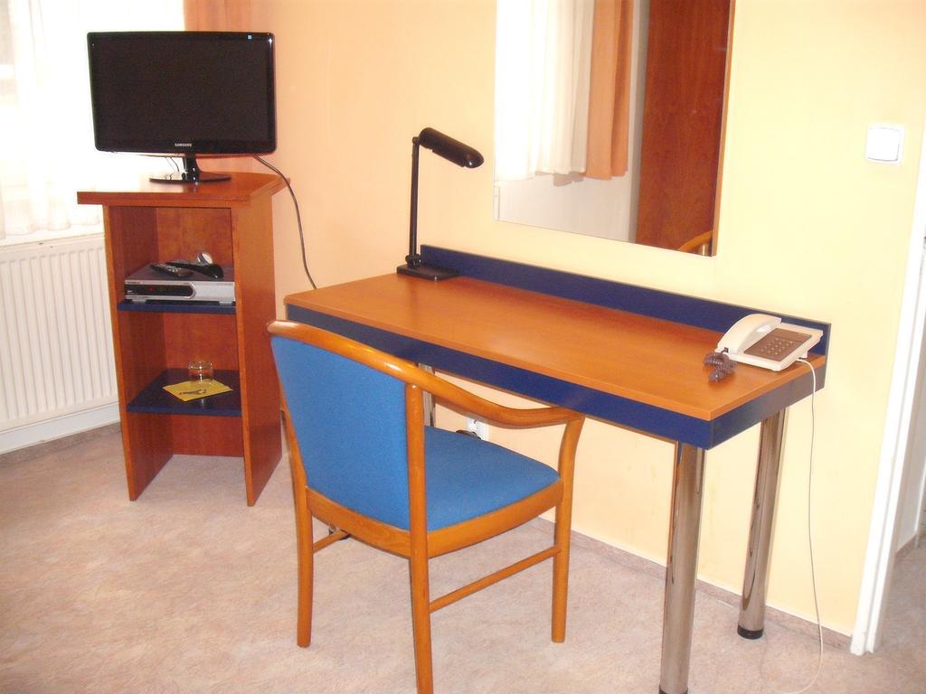 Hotel Forman Mladá Boleslav 部屋 写真