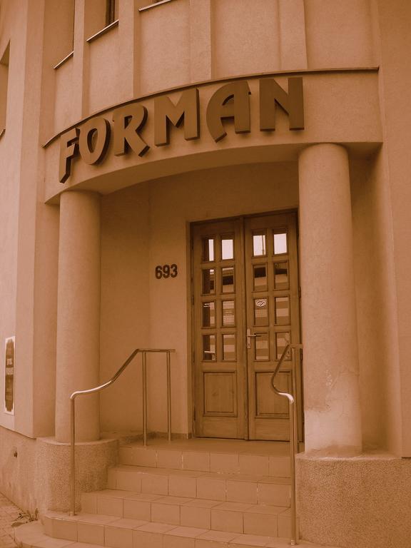 Hotel Forman Mladá Boleslav エクステリア 写真
